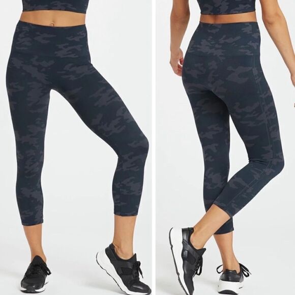 SPANX LOOK AT ME NOW CAMO LEGGINGS - Picture 1 of 8